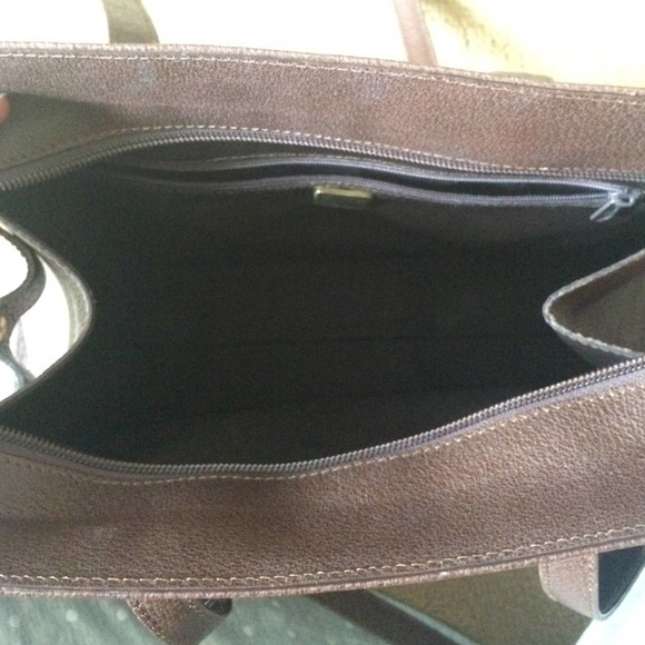 Gianfranco Ferre  Italian Leather Handbag - Picture 5 of 5